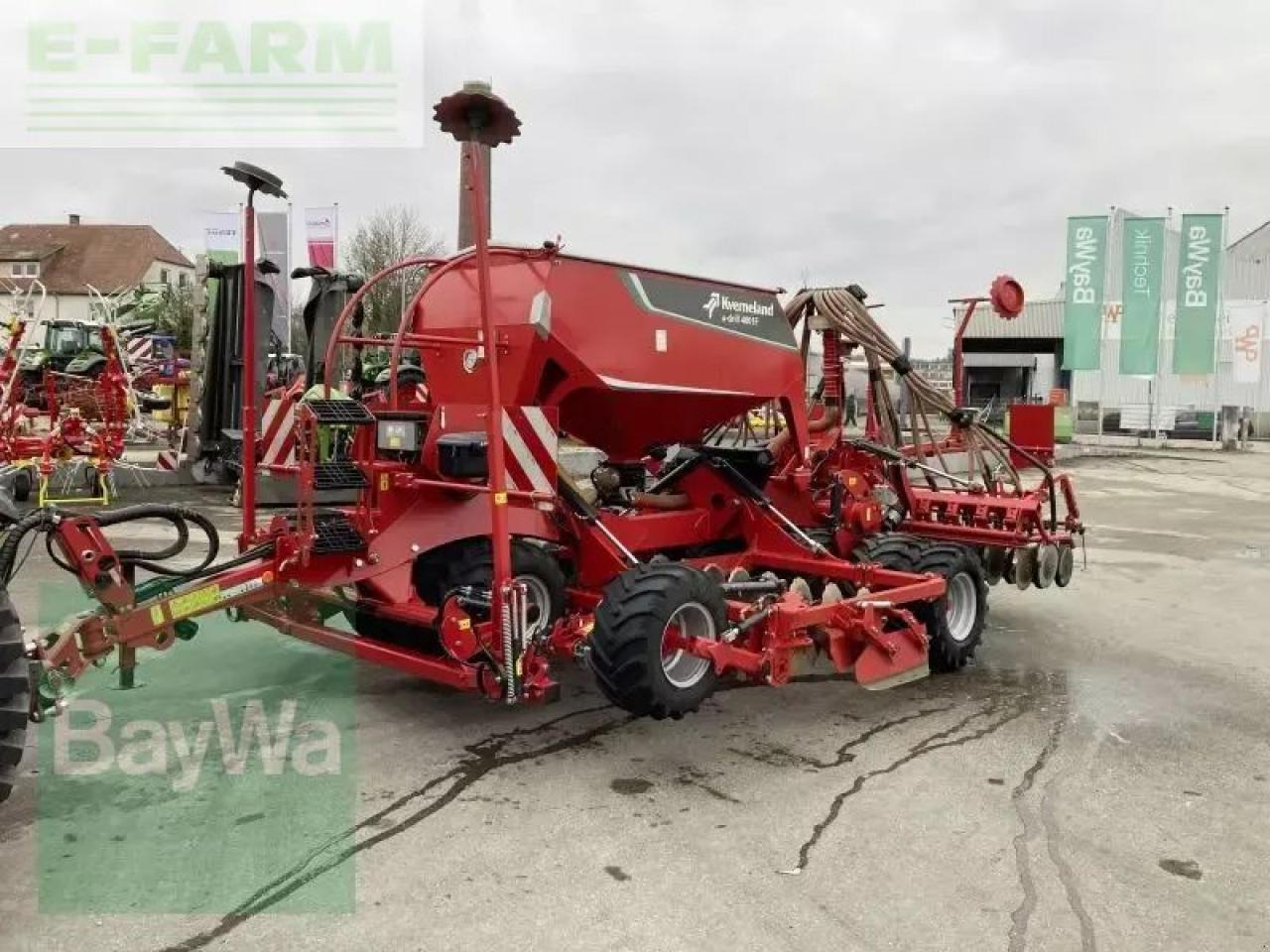 Kverneland u-drill 4001f - Посевной комплекс: фото 1 Kverneland u-drill 4001f - Посевной комплекс: фото 1