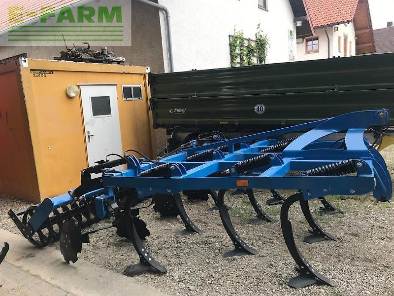 Lemken Flügelschargrubber 3,2m mit Dachringwalze hydr Tiefeneinstellung - Культиватор: фото 4 Lemken Flügelschargrubber 3,2m mit Dachringwalze hydr Tiefeneinstellung - Культиватор: фото 4