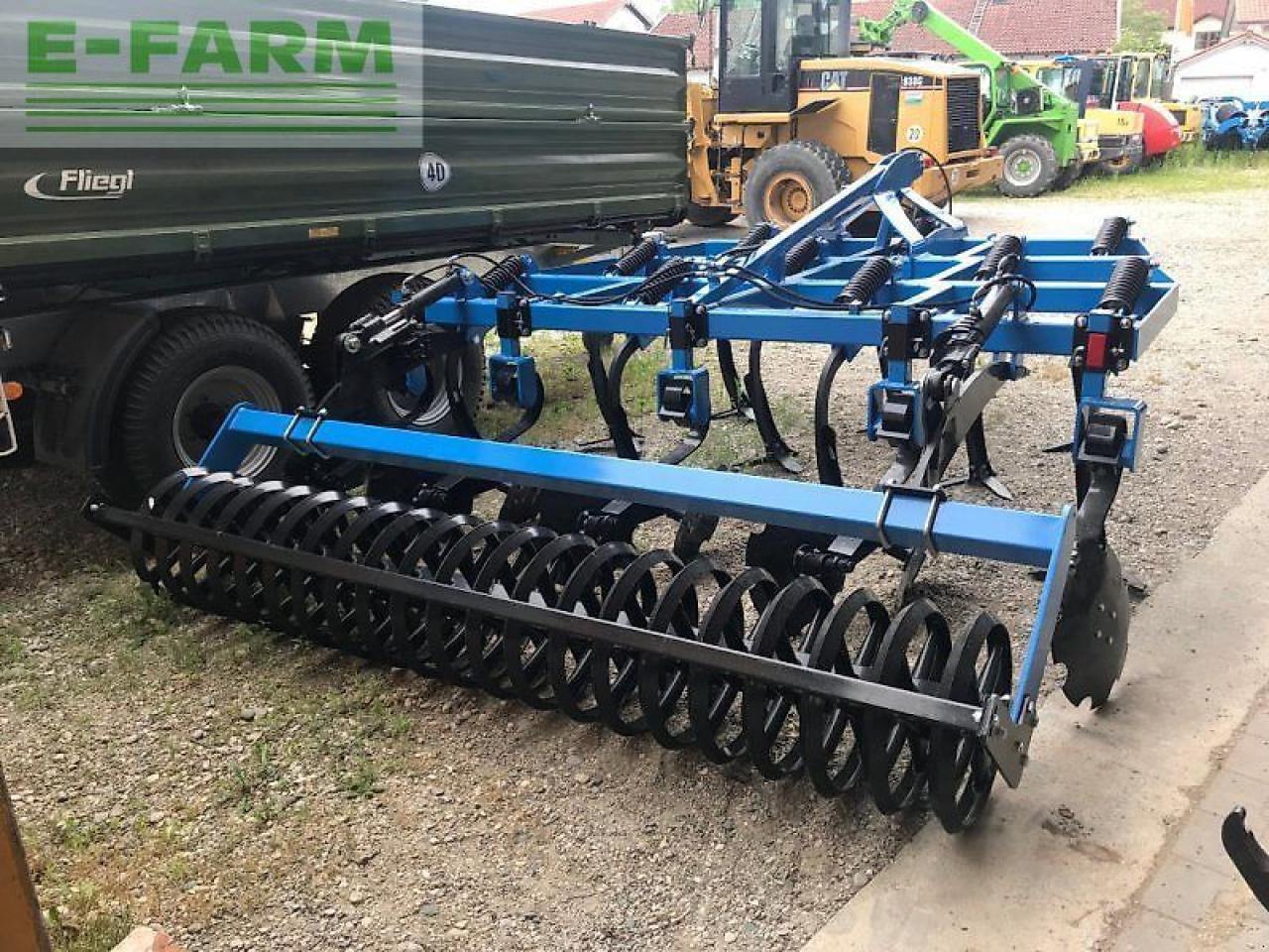 Lemken Flügelschargrubber 3,2m mit Dachringwalze hydr Tiefeneinstellung - Культиватор: фото 3 Lemken Flügelschargrubber 3,2m mit Dachringwalze hydr Tiefeneinstellung - Культиватор: фото 3