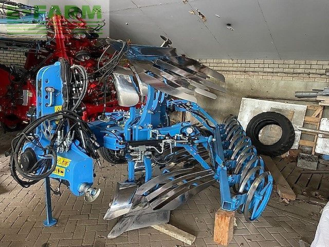 Lemken juwel 7 v 4 n 100 met flexpack - Плуг: фото 1 Lemken juwel 7 v 4 n 100 met flexpack - Плуг: фото 1