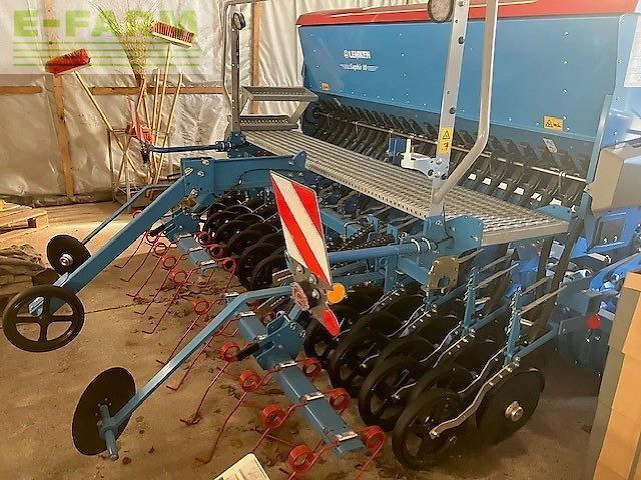 Lemken zirkon 12/300 + saphir 10/300 - Техника для обработки почвы: фото 1 Lemken zirkon 12/300 + saphir 10/300 - Техника для обработки почвы: фото 1