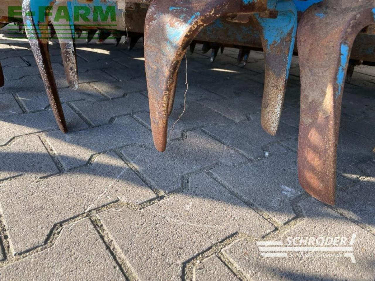 Lemken zirkon 12/300 + saphir 8/300-ds 125 - Сеялка: фото 2 Lemken zirkon 12/300 + saphir 8/300-ds 125 - Сеялка: фото 2