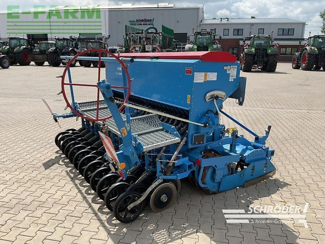 Lemken zirkon 8/300 + saphir 7/300-ds 125 - Сеялка: фото 5 Lemken zirkon 8/300 + saphir 7/300-ds 125 - Сеялка: фото 5