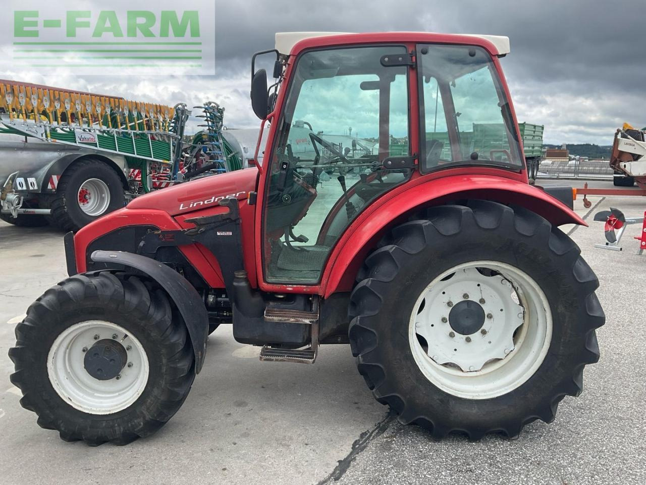 Lindner Geotrac 70 - Трактор: фото 2 Lindner Geotrac 70 - Трактор: фото 2