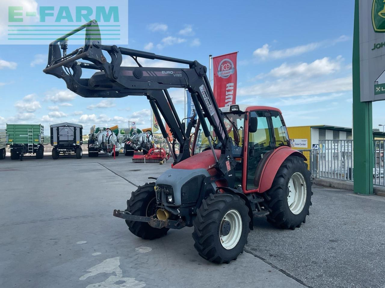 Lindner Geotrac 80 - Трактор: фото 1 Lindner Geotrac 80 - Трактор: фото 1