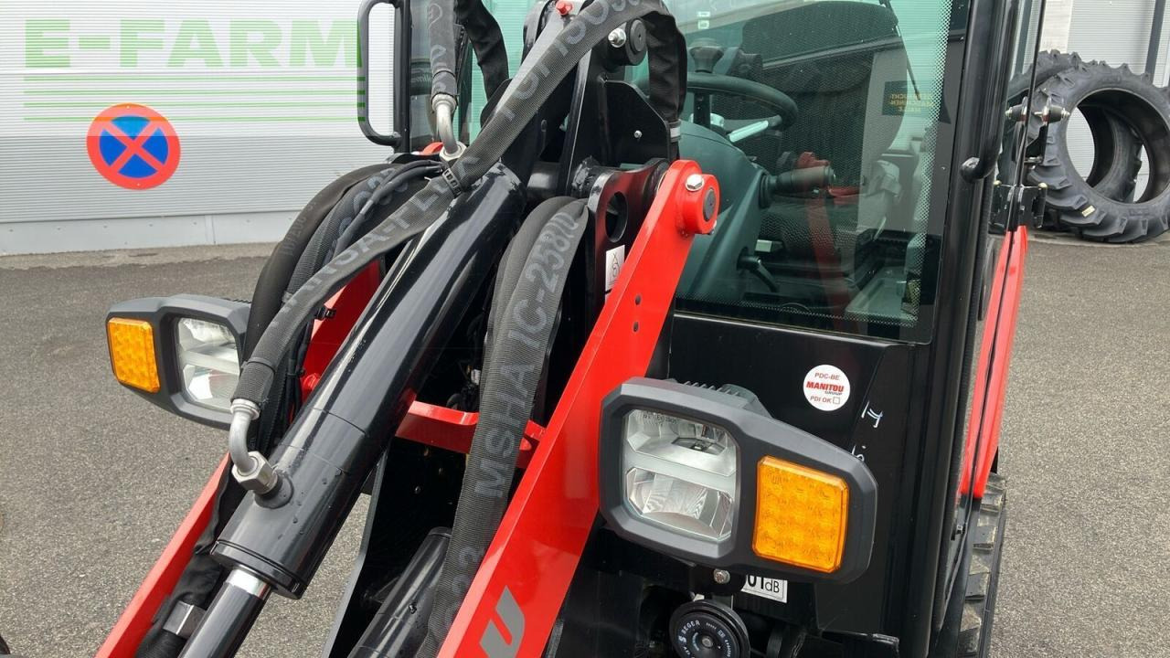 Мини-экскаватор Manitou mla 2-25 h: фото 10