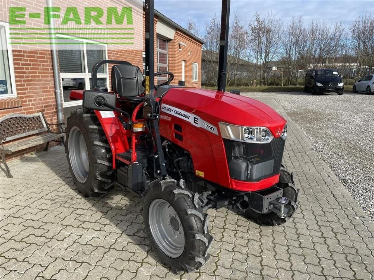 Massey Ferguson 1740e - Трактор: фото 4 Massey Ferguson 1740e - Трактор: фото 4