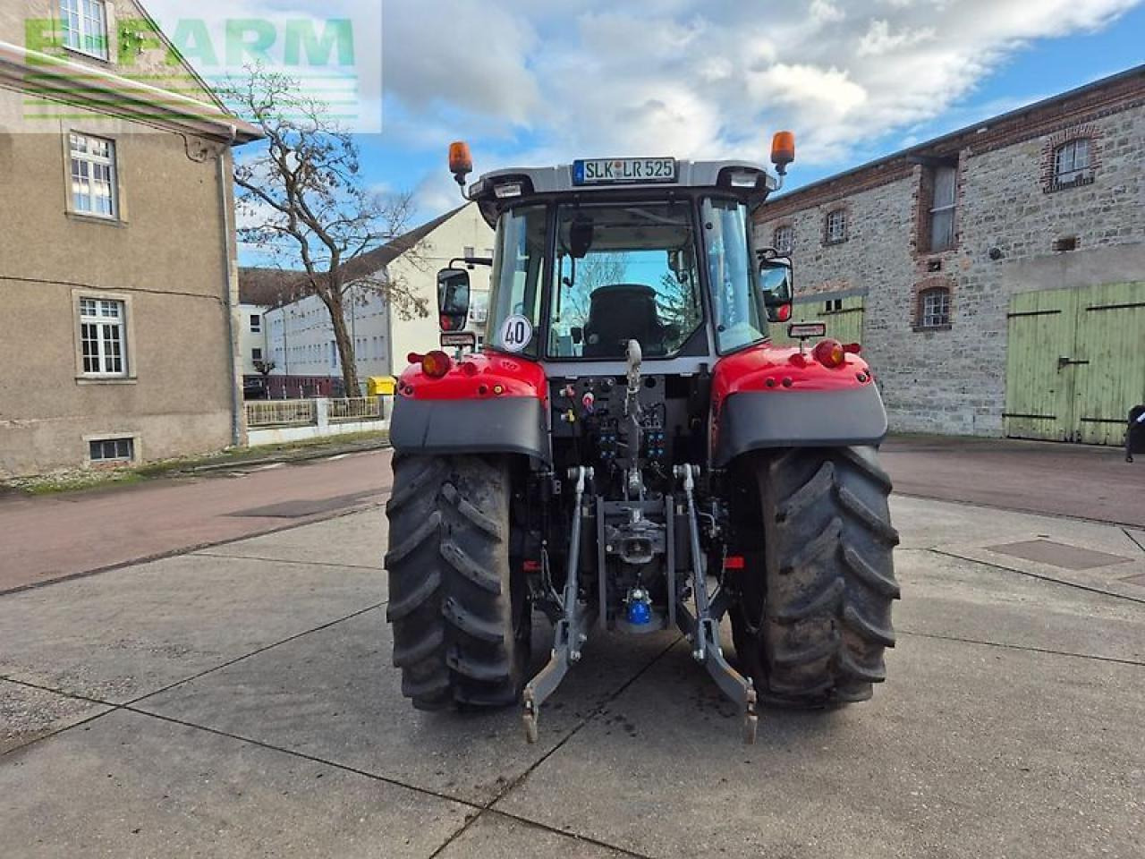 Massey Ferguson 5s.125 dyna-4 ess - Трактор: фото 4 Massey Ferguson 5s.125 dyna-4 ess - Трактор: фото 4
