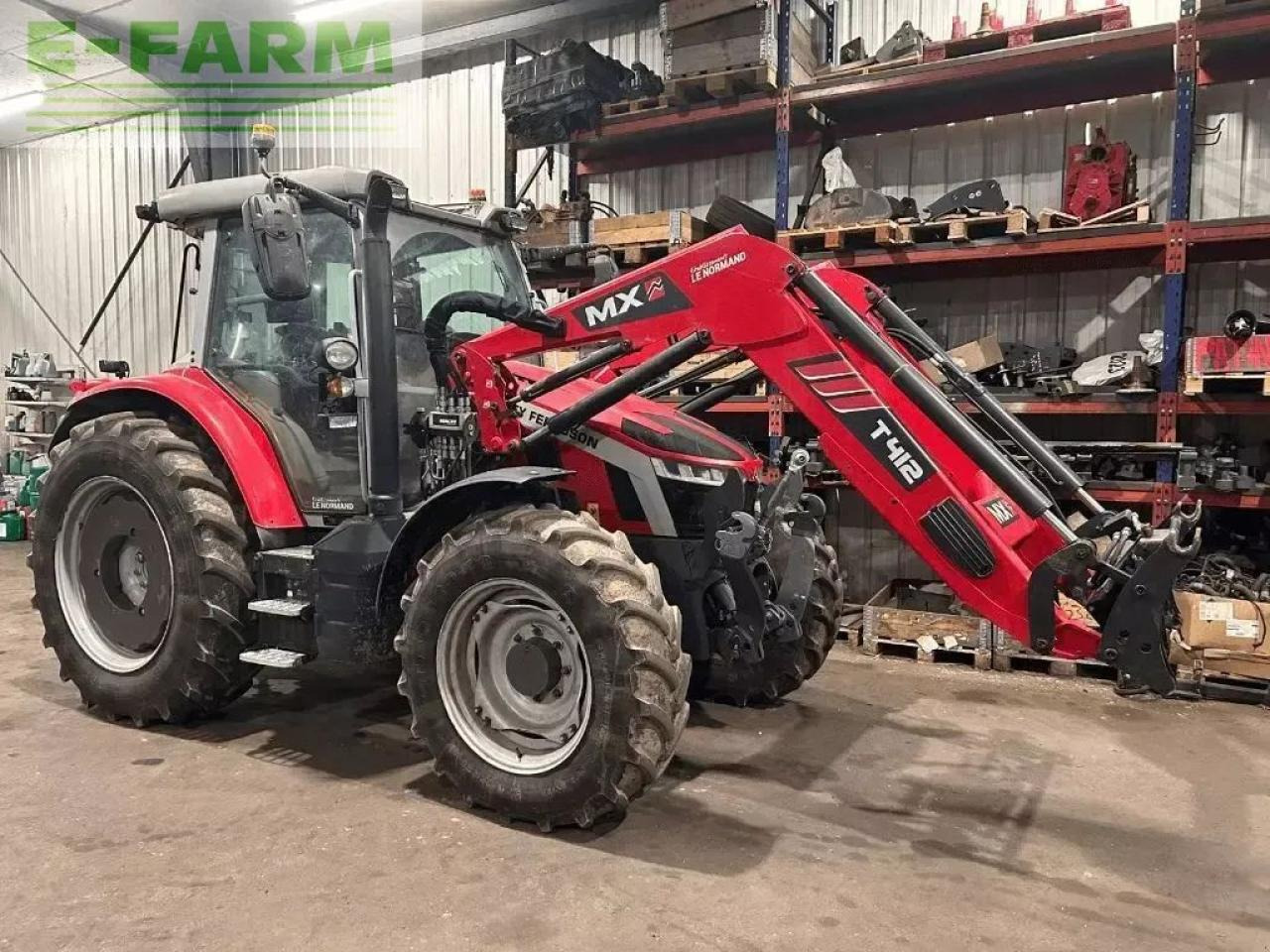 Massey Ferguson 5s.135 - Трактор: фото 1 Massey Ferguson 5s.135 - Трактор: фото 1