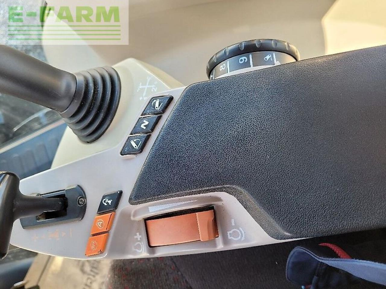 Massey Ferguson 7618 - Трактор: фото 5 Massey Ferguson 7618 - Трактор: фото 5