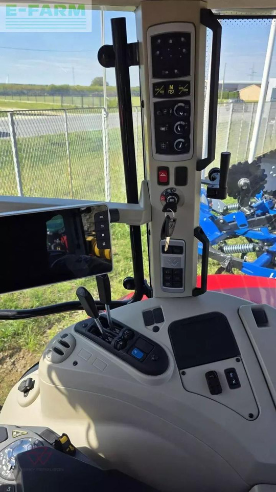 Massey Ferguson mf 7s.155 - Трактор: фото 5 Massey Ferguson mf 7s.155 - Трактор: фото 5