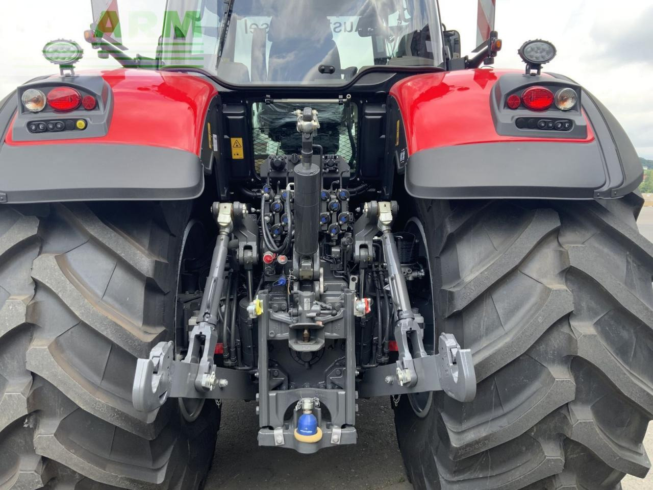 Трактор Massey Ferguson mf 8740 s exclusive (stage v): фото 10