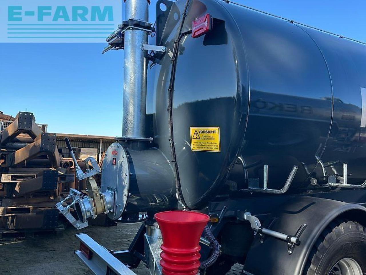 Meyer-Lohne rekordia cargo 25000l vakuum zubringer - Техника для внесения удобрений: фото 4 Meyer-Lohne rekordia cargo 25000l vakuum zubringer - Техника для внесения удобрений: фото 4