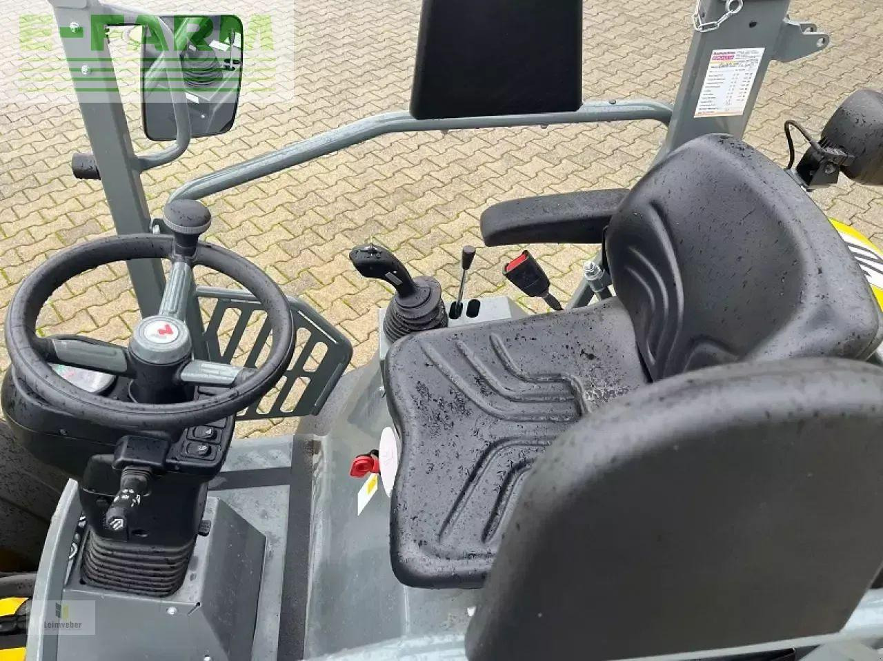 Neuson wl 20 - Мини-экскаватор: фото 5 Neuson wl 20 - Мини-экскаватор: фото 5