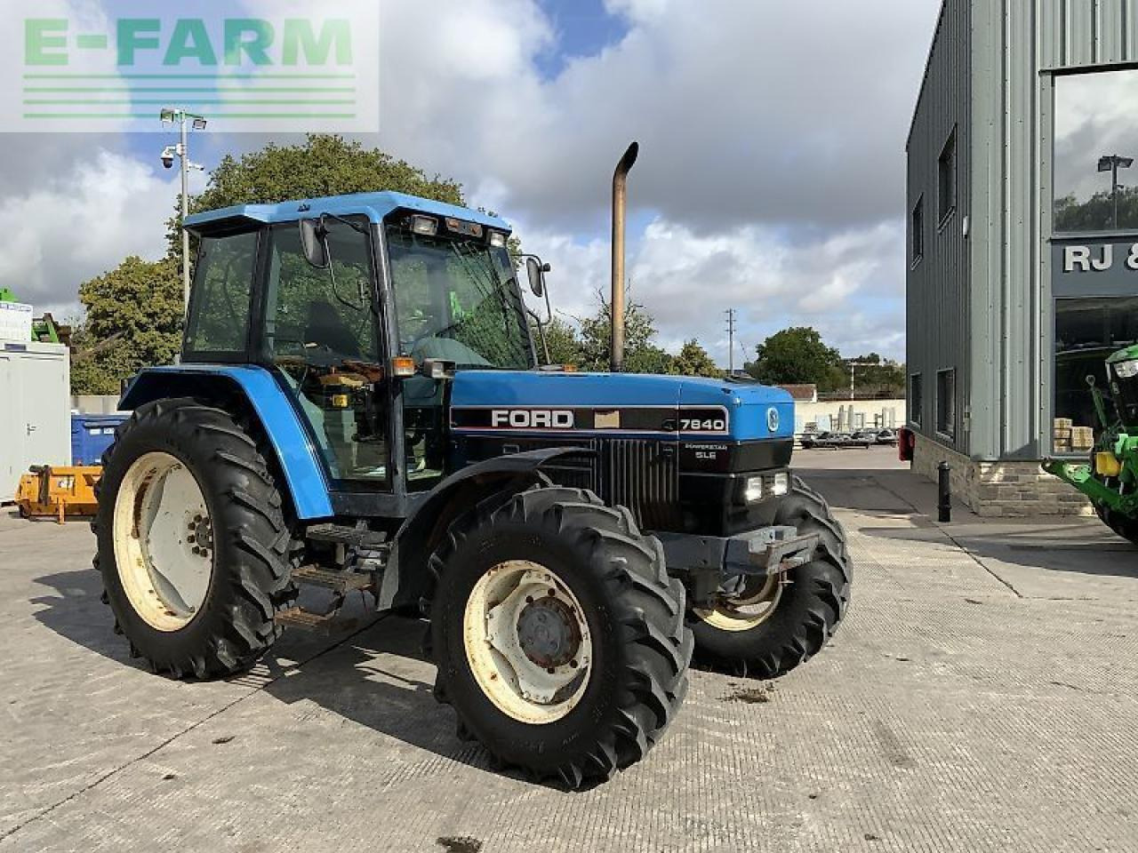 New Holland 7840 power star sle tractor (st24084) - Трактор: фото 2 New Holland 7840 power star sle tractor (st24084) - Трактор: фото 2