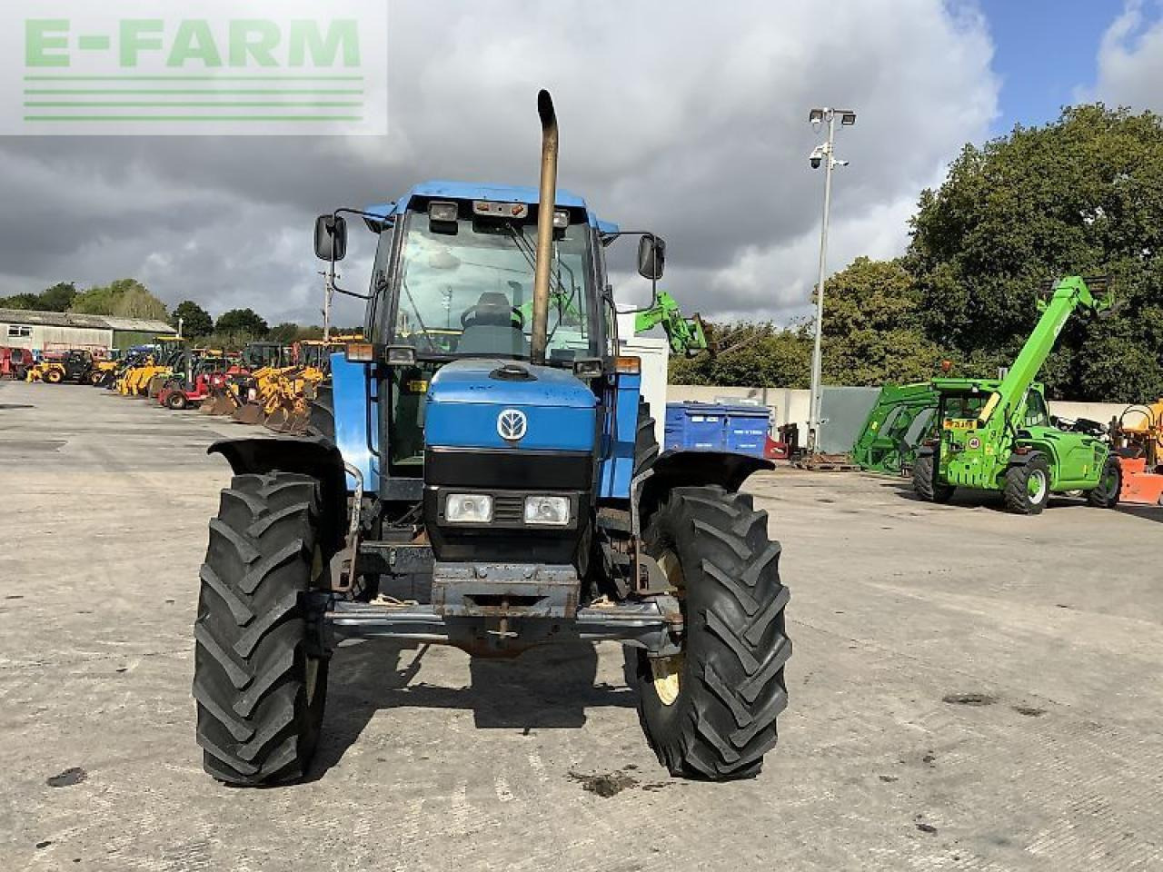 New Holland 7840 power star sle tractor (st24084) - Трактор: фото 3 New Holland 7840 power star sle tractor (st24084) - Трактор: фото 3