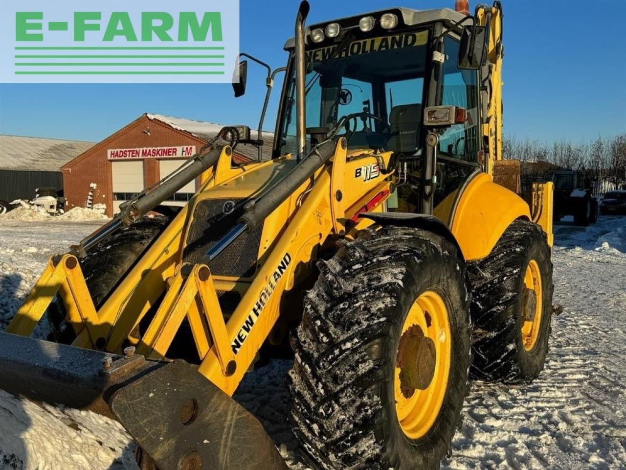 New Holland b115-4ps - Трактор: фото 3 New Holland b115-4ps - Трактор: фото 3