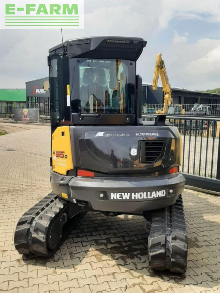 New Holland e65d - Мини-экскаватор: фото 3 New Holland e65d - Мини-экскаватор: фото 3