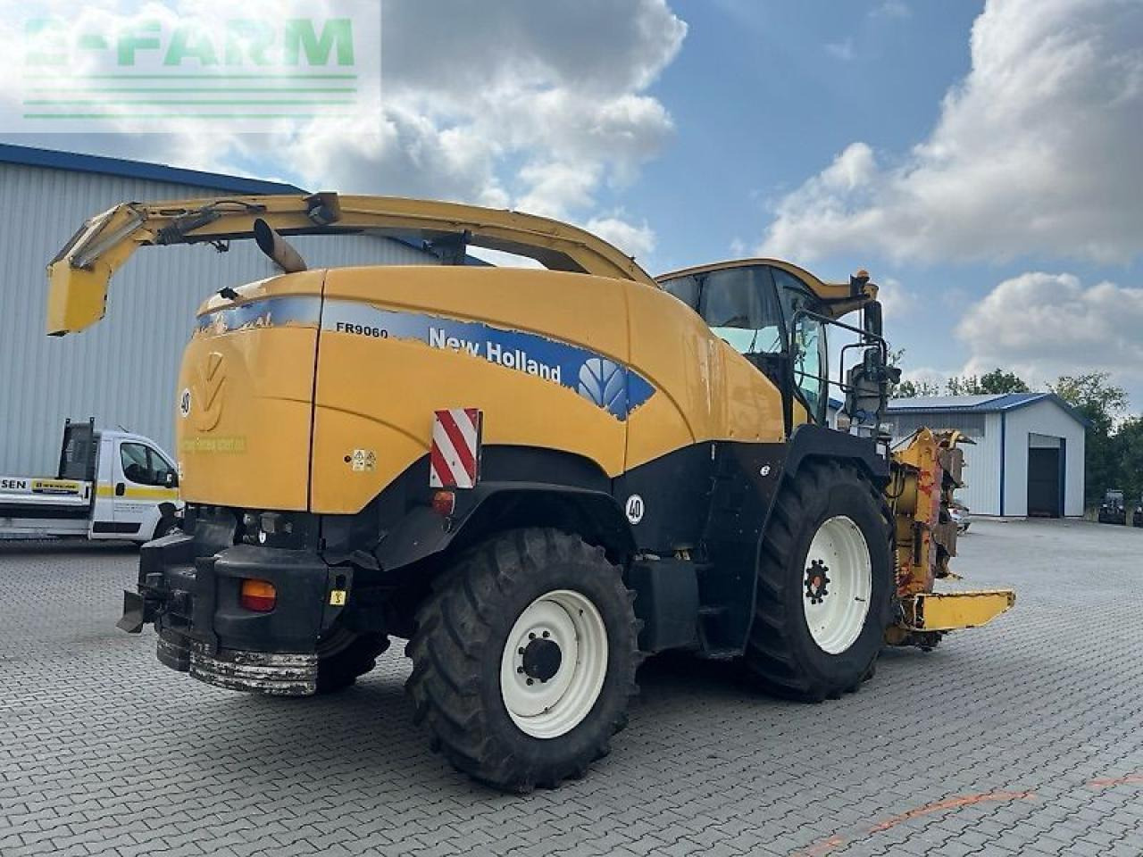 New Holland fr 9060 - Кормоуборочный комбайн: фото 5 New Holland fr 9060 - Кормоуборочный комбайн: фото 5