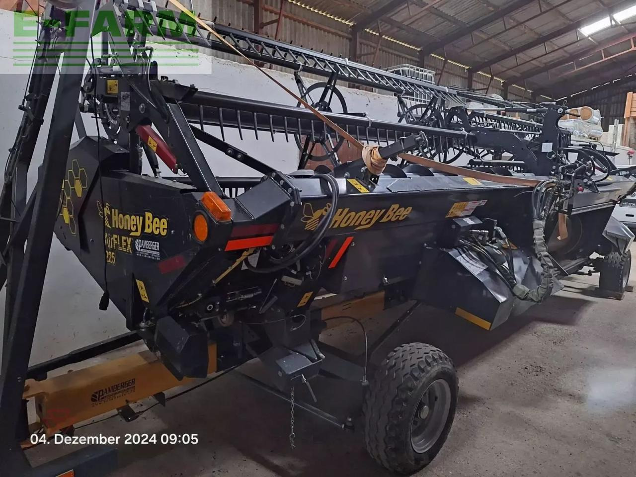 New Holland new holland cr9080 - Зерноуборочный комбайн: фото 5 New Holland new holland cr9080 - Зерноуборочный комбайн: фото 5