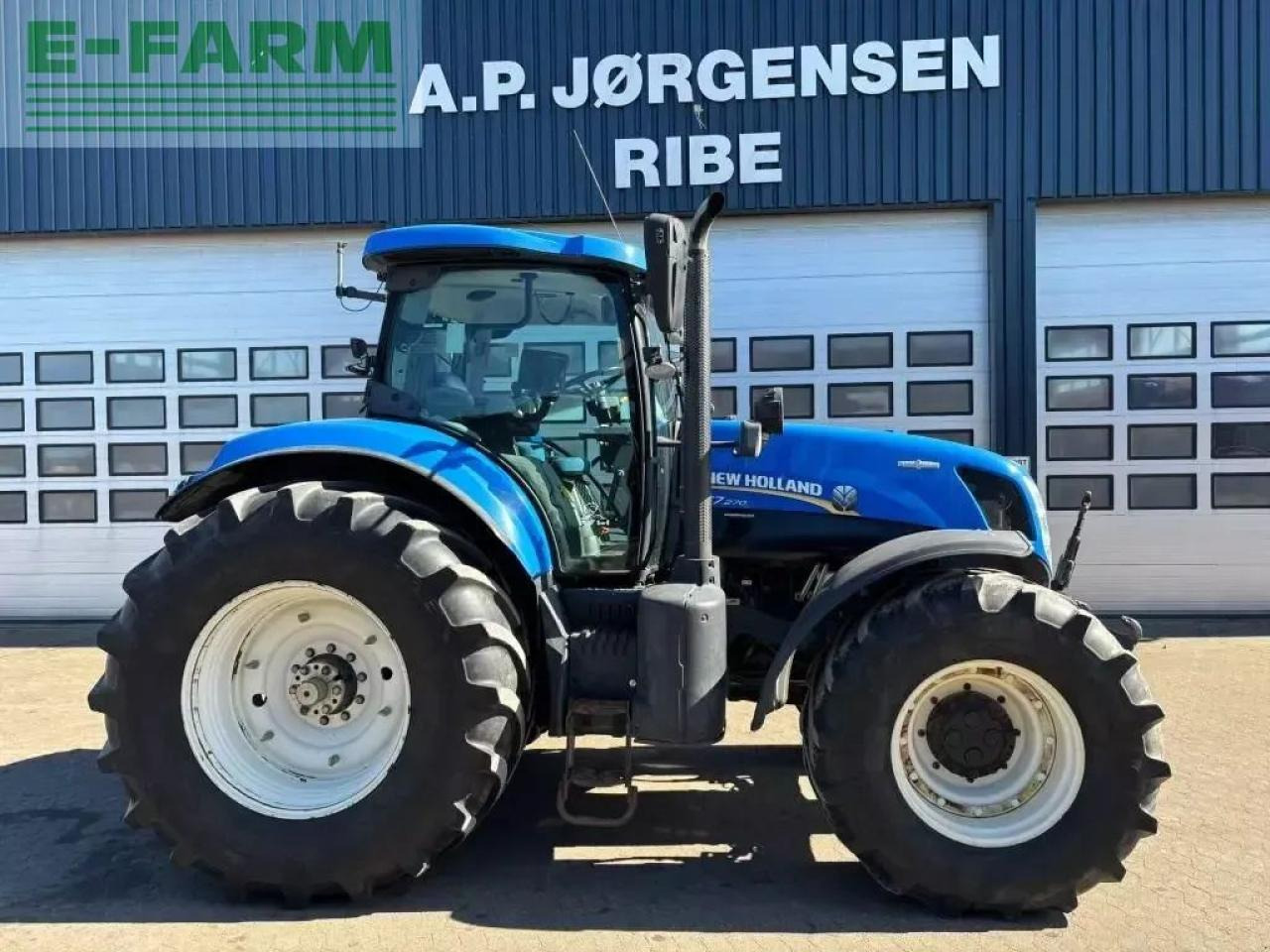 New Holland t 7.270 ac - Трактор: фото 1 New Holland t 7.270 ac - Трактор: фото 1