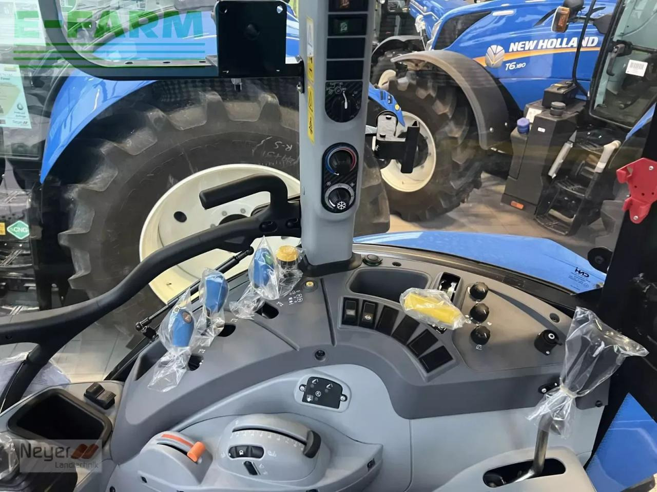 New Holland t5.100 dual command - Трактор: фото 5 New Holland t5.100 dual command - Трактор: фото 5