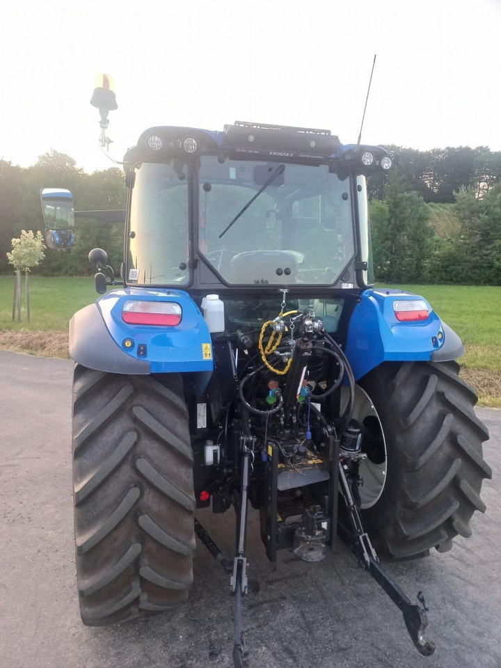 New Holland t5.110 dual command - Трактор: фото 4 New Holland t5.110 dual command - Трактор: фото 4
