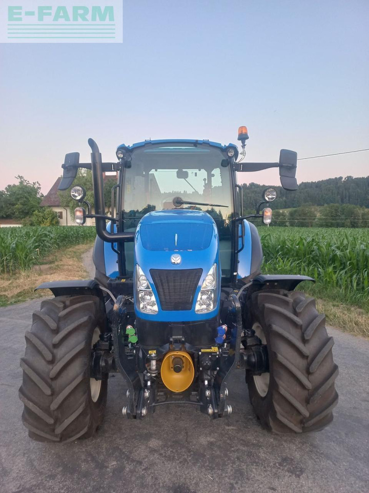 New Holland t5.110 dual command - Трактор: фото 2 New Holland t5.110 dual command - Трактор: фото 2