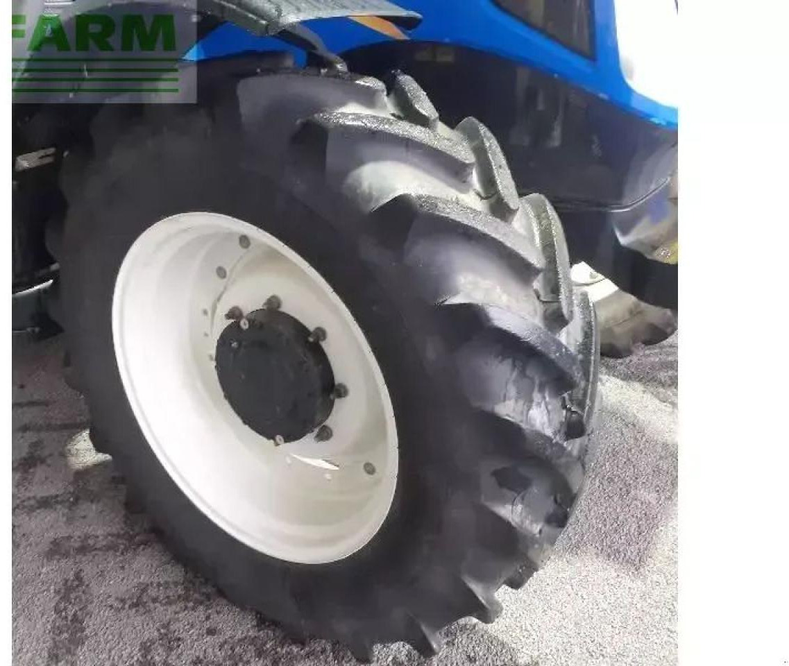 New Holland t5.110 el - Трактор: фото 5 New Holland t5.110 el - Трактор: фото 5