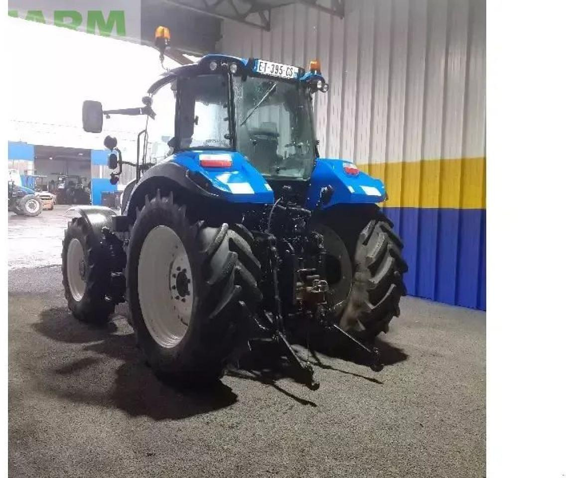 New Holland t5.110 el - Трактор: фото 3 New Holland t5.110 el - Трактор: фото 3