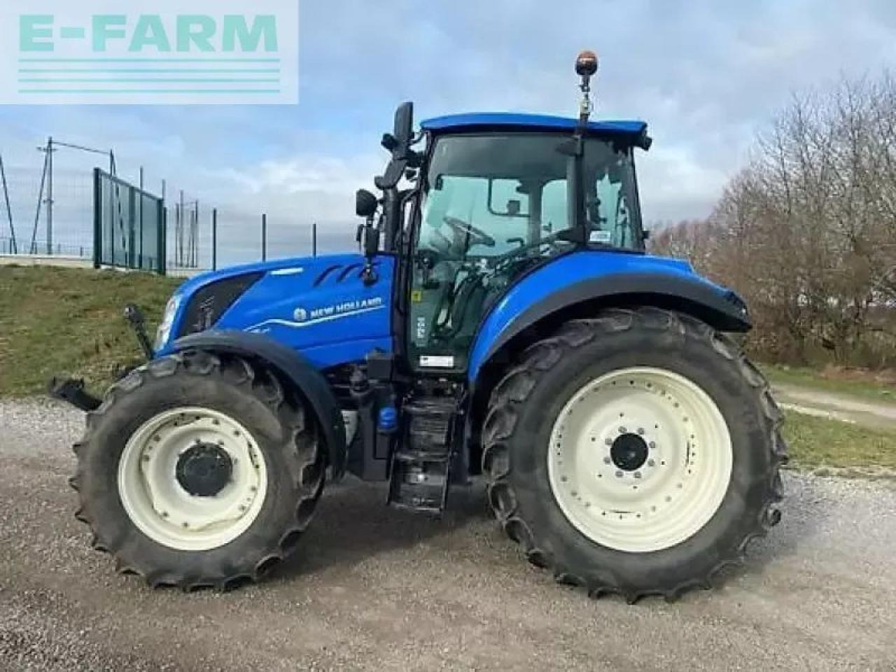 New Holland t5.120 electro command - Трактор: фото 4 New Holland t5.120 electro command - Трактор: фото 4