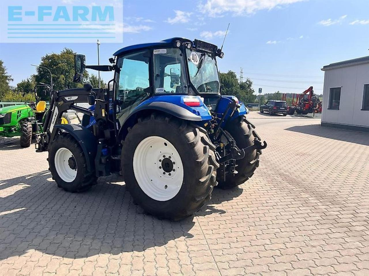 New Holland t5.80 - Трактор: фото 3 New Holland t5.80 - Трактор: фото 3