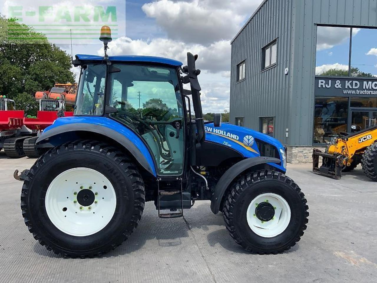 New Holland t5.95 tractor (st23758) - Трактор: фото 1 New Holland t5.95 tractor (st23758) - Трактор: фото 1