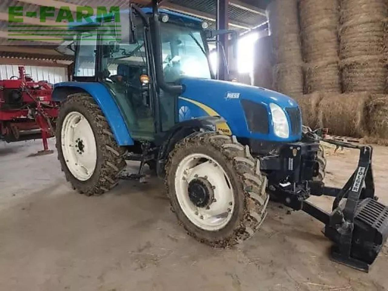 New Holland t5040 - Трактор: фото 3 New Holland t5040 - Трактор: фото 3