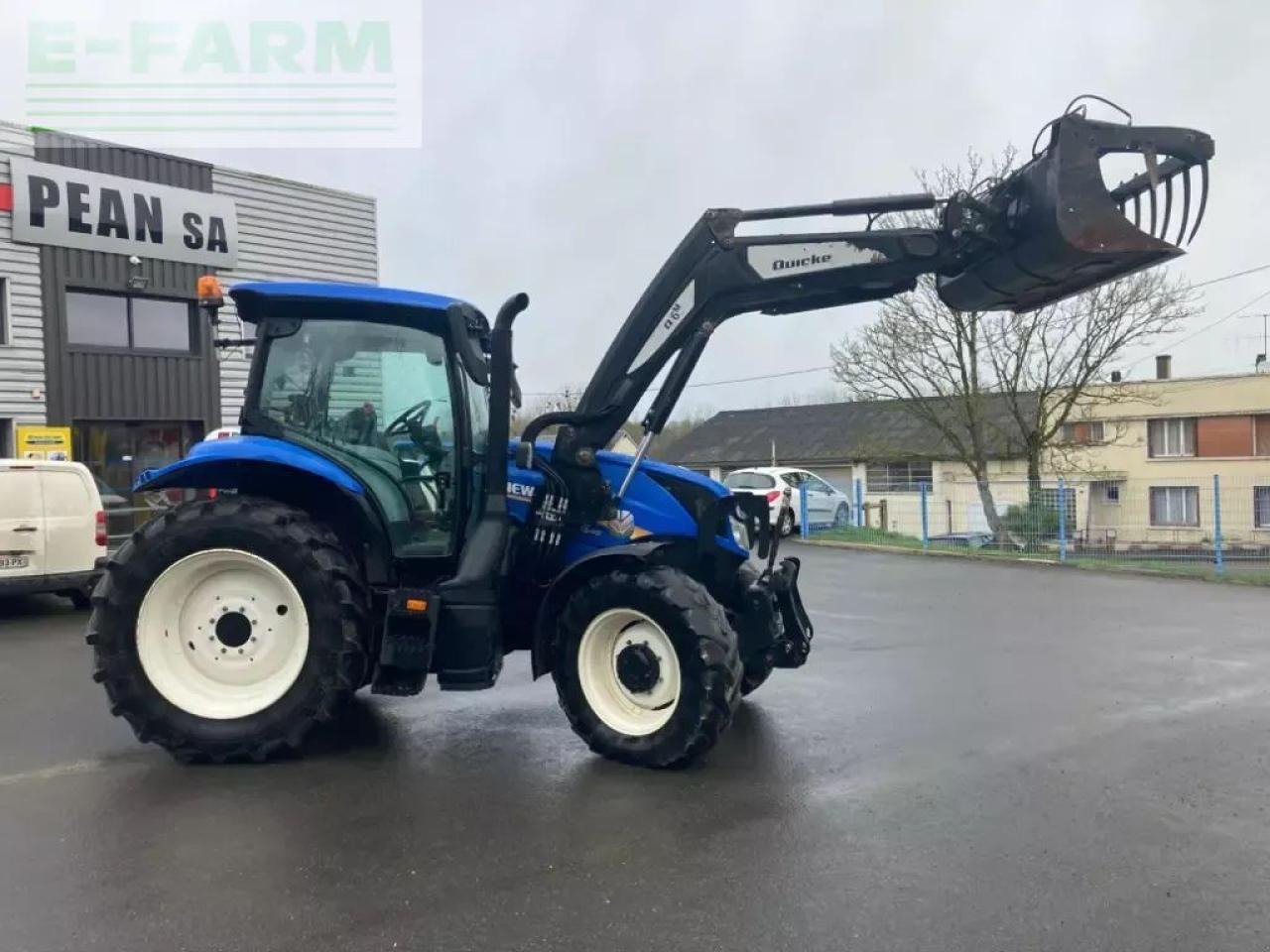 New Holland t6.155 - Трактор: фото 1 New Holland t6.155 - Трактор: фото 1