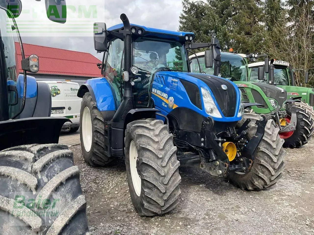 New Holland t6.180 ac - Трактор: фото 2 New Holland t6.180 ac - Трактор: фото 2
