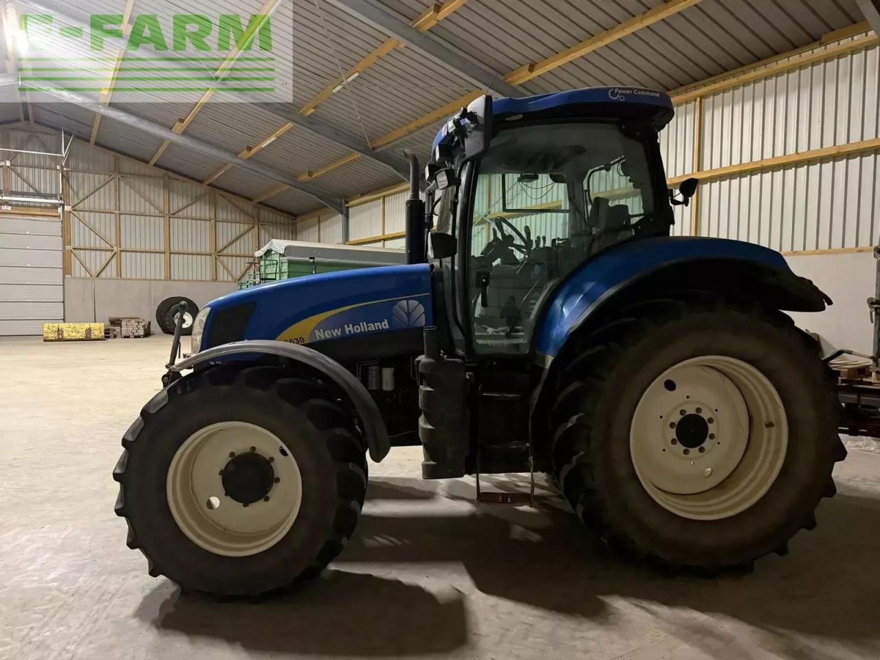 New Holland t6030 - Трактор: фото 1 New Holland t6030 - Трактор: фото 1