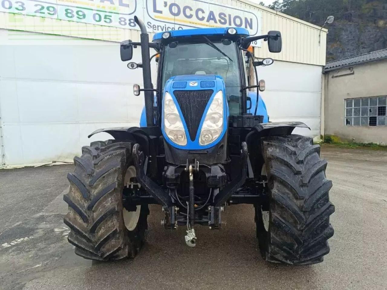 New Holland t7.185 - Трактор: фото 4 New Holland t7.185 - Трактор: фото 4