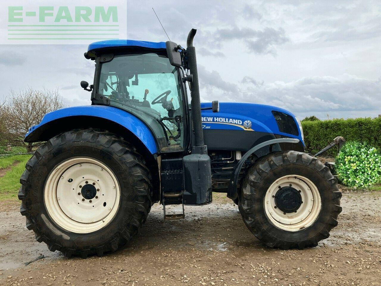 New Holland t7.185 - Трактор: фото 2 New Holland t7.185 - Трактор: фото 2