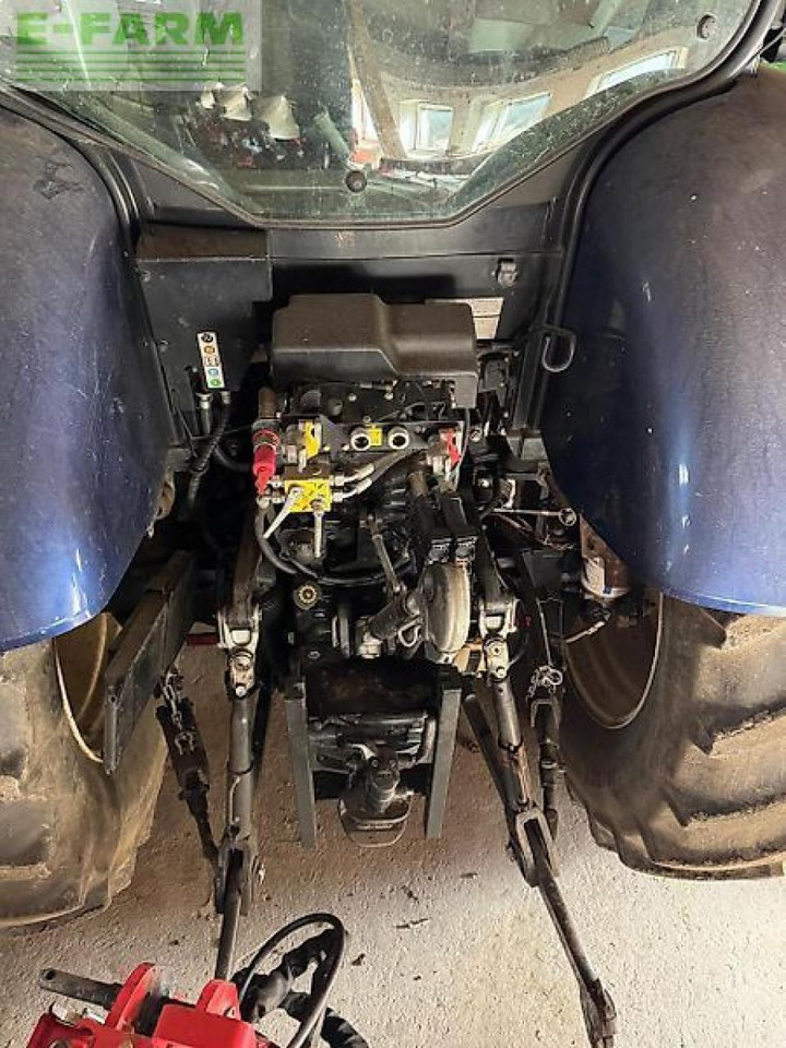 New Holland t7.185 rc - Трактор: фото 5 New Holland t7.185 rc - Трактор: фото 5