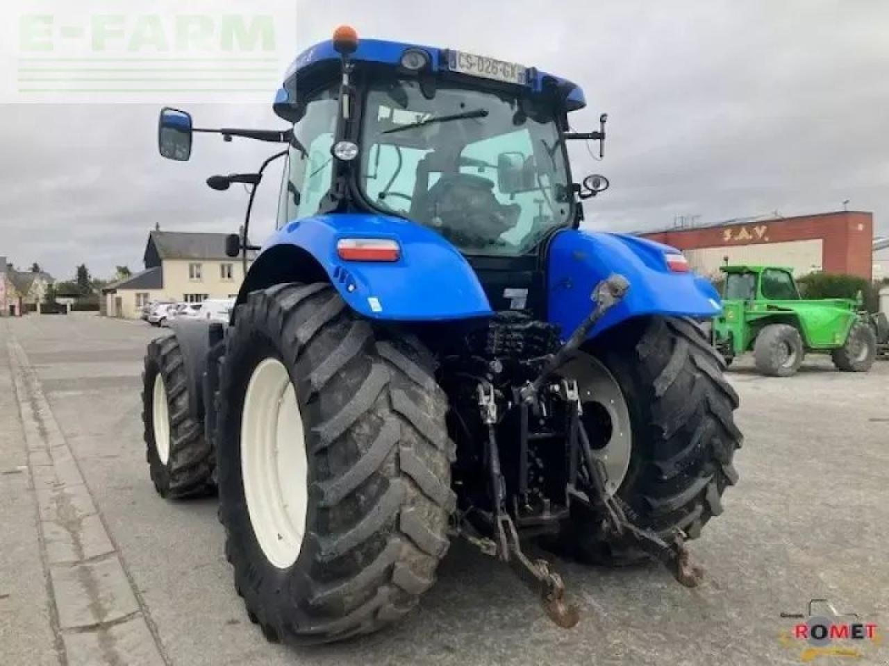 New Holland t7.200 autocomma - Трактор: фото 4 New Holland t7.200 autocomma - Трактор: фото 4