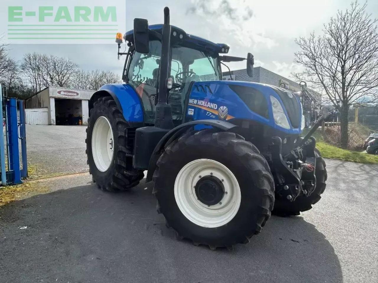 New Holland t7.210 classic - Трактор: фото 5 New Holland t7.210 classic - Трактор: фото 5