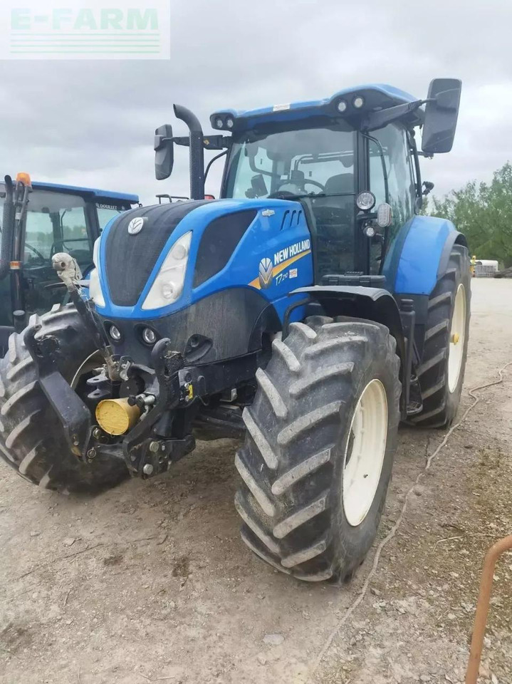 New Holland t7.210acswii - Трактор: фото 1 New Holland t7.210acswii - Трактор: фото 1