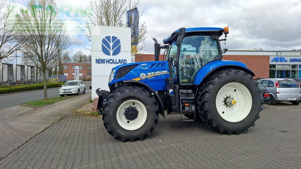 New Holland t7.230 ac - Трактор: фото 1 New Holland t7.230 ac - Трактор: фото 1