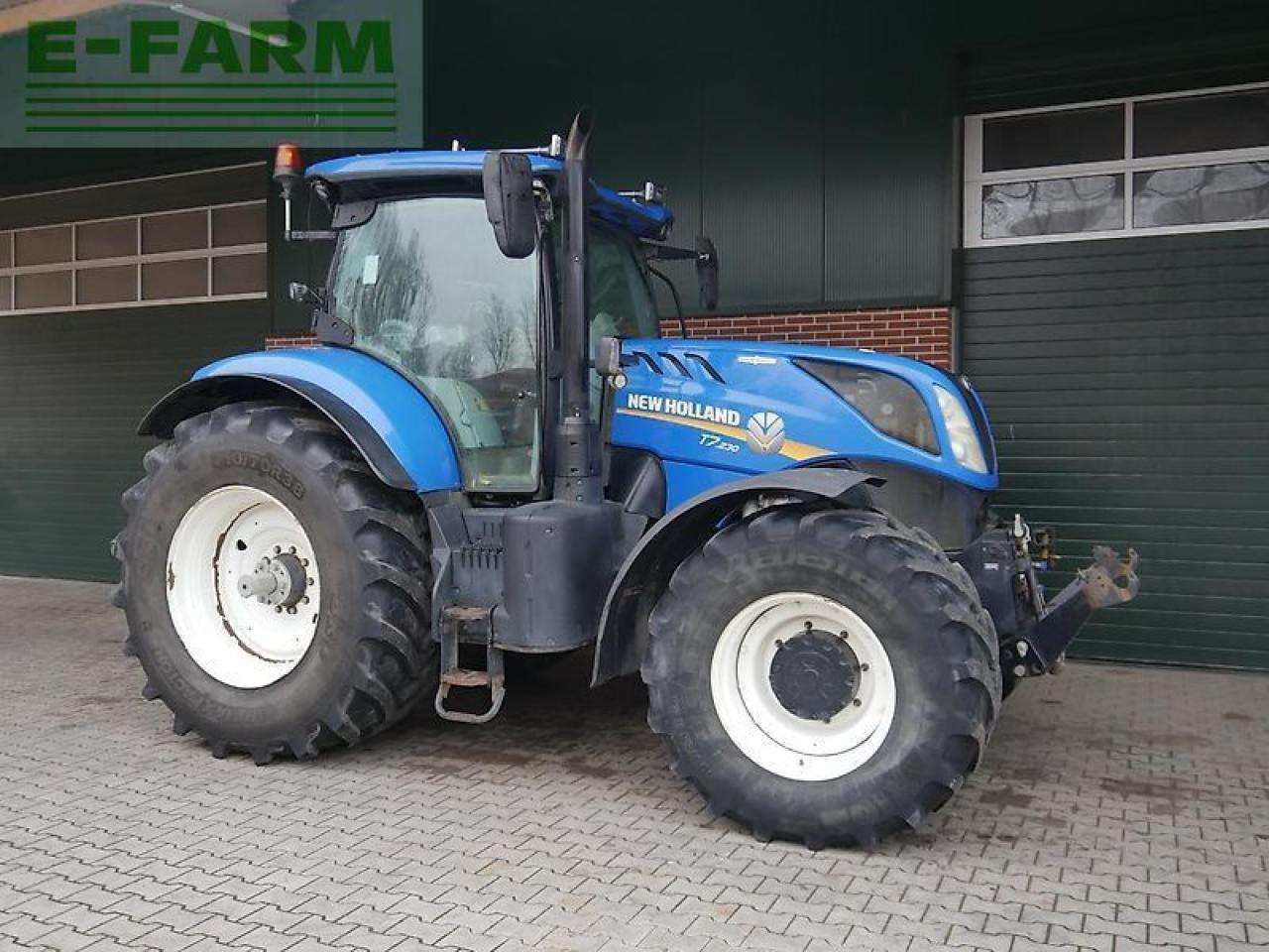New Holland t7.230 autocommand - Трактор: фото 1 New Holland t7.230 autocommand - Трактор: фото 1