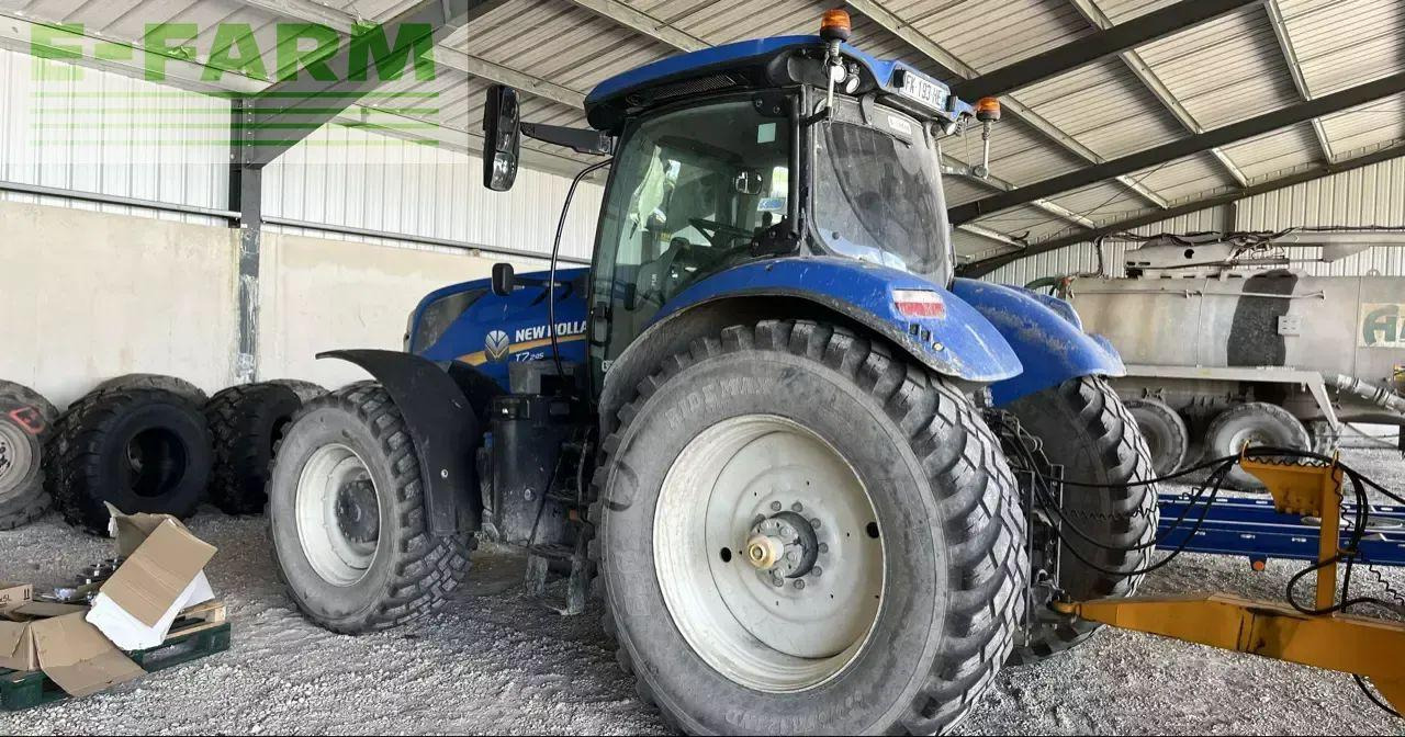 New Holland t7.245 ac n°14 cheval - Трактор: фото 3 New Holland t7.245 ac n°14 cheval - Трактор: фото 3
