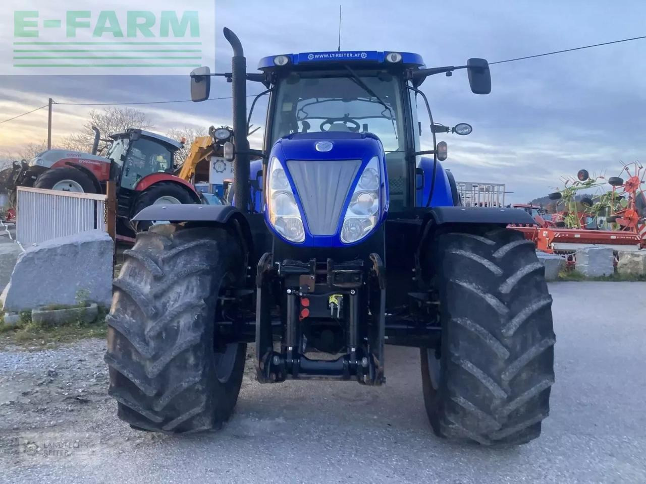 New Holland t7.270 auto command bluepower - Трактор: фото 2 New Holland t7.270 auto command bluepower - Трактор: фото 2