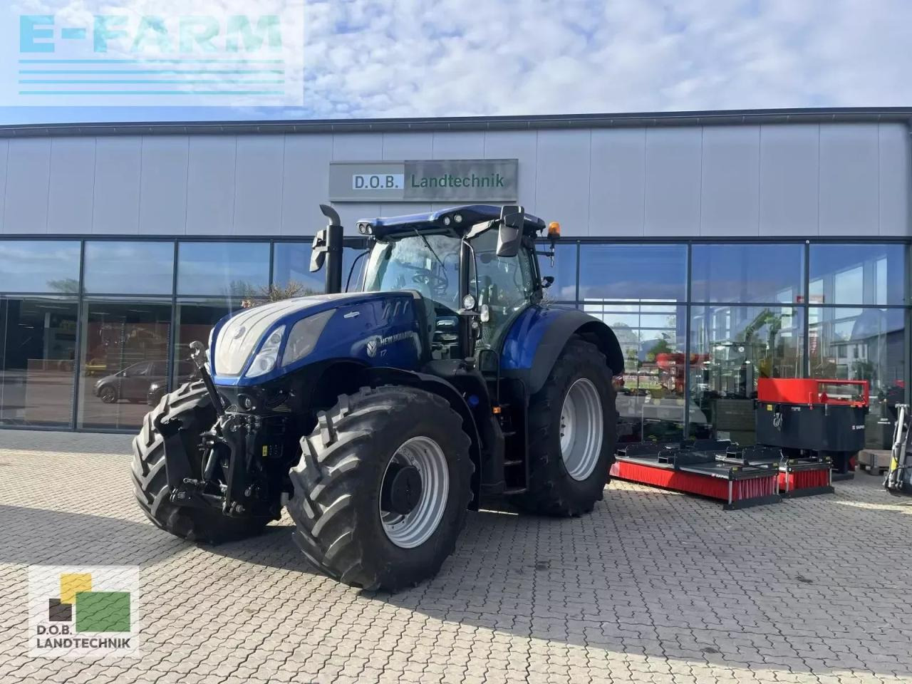 New Holland t7.290 hd HD - Трактор: фото 1 New Holland t7.290 hd HD - Трактор: фото 1