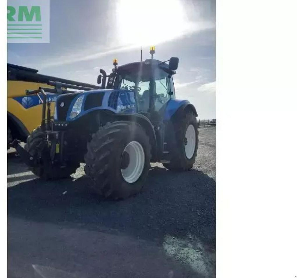 New Holland t8-330 - Трактор: фото 1 New Holland t8-330 - Трактор: фото 1