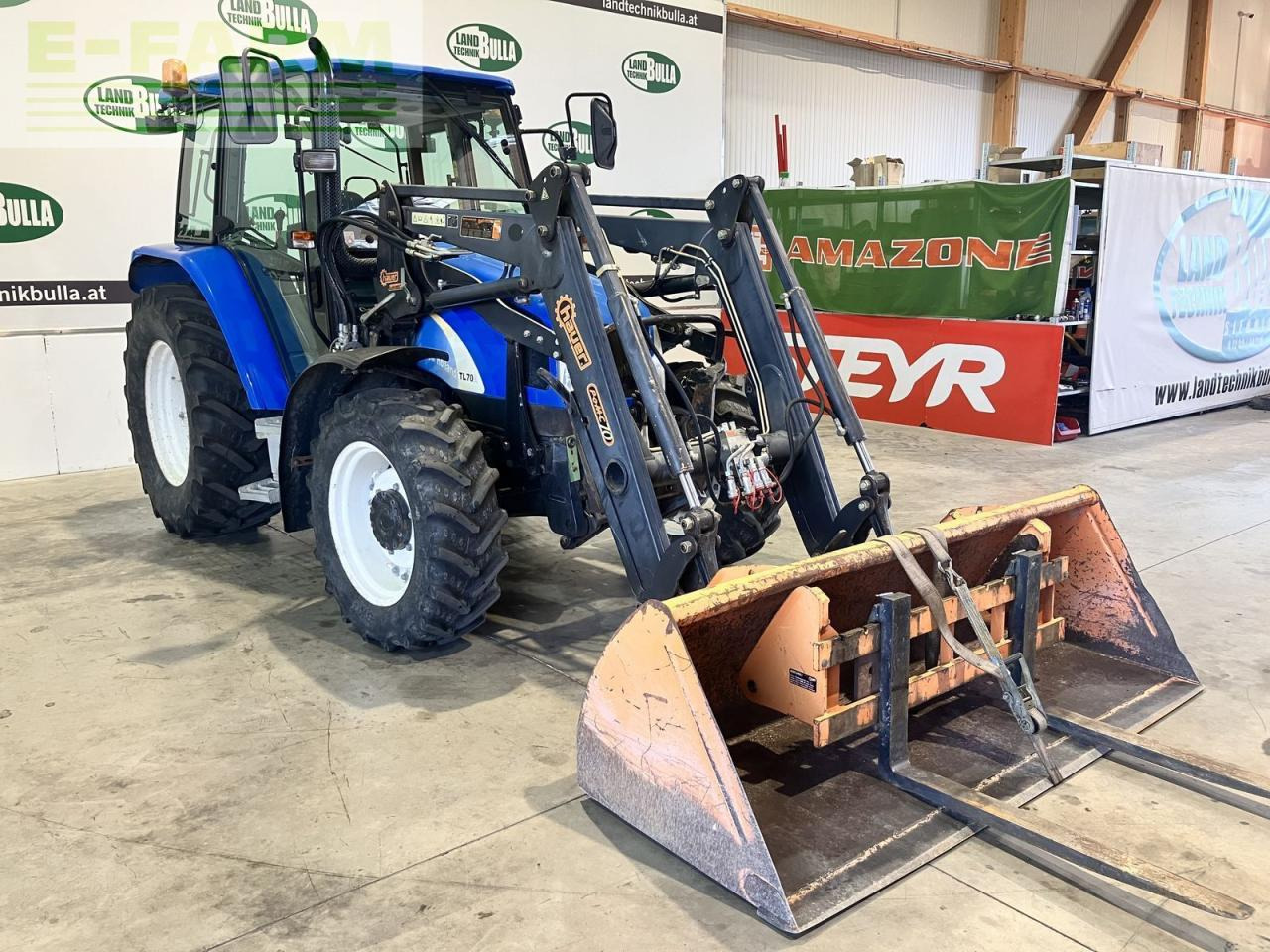 New Holland tl70a (4wd) A - Трактор: фото 2 New Holland tl70a (4wd) A - Трактор: фото 2